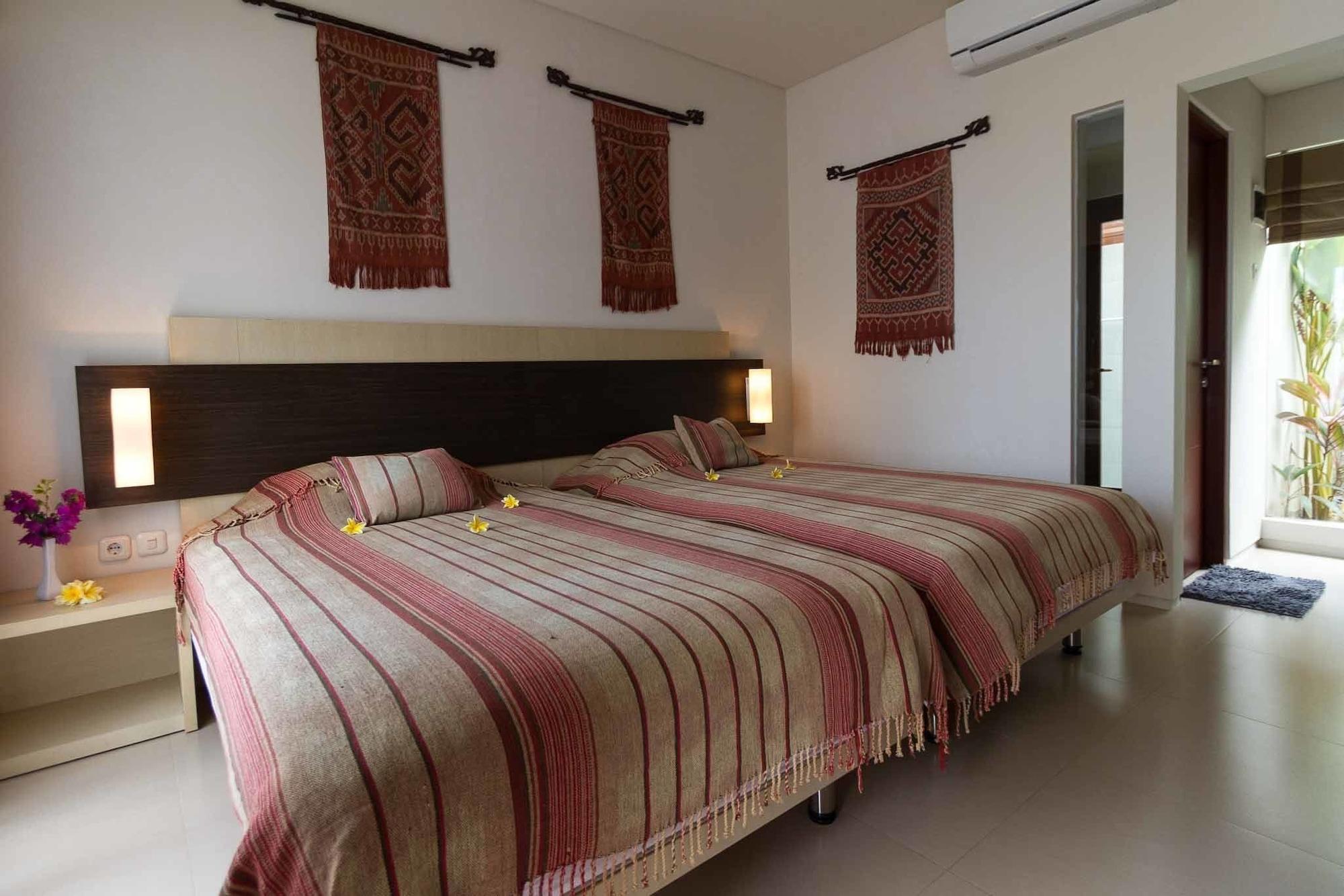 Villa Karingal Senggigi Εξωτερικό φωτογραφία