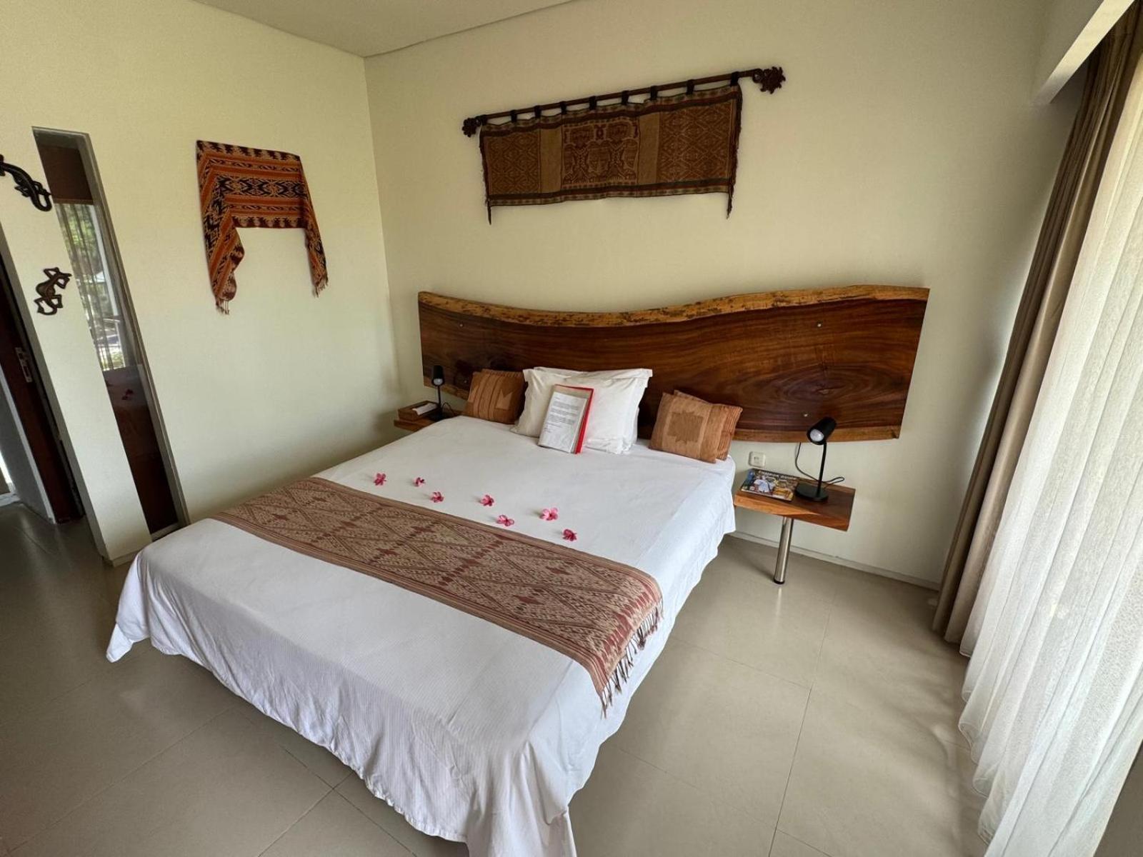 Villa Karingal Senggigi Εξωτερικό φωτογραφία